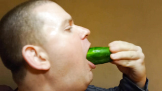 Gay With a beautiful face gives a beautiful blowjob